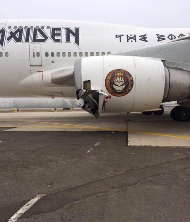 Iron-Maiden-Air-Force-One-accident