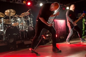 Photo-report + gig review: Paradise Lost + Support: Pallbearer & Sinistro live @ Theaterfarbik Munich October 29th, 2017